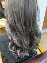 ルー(loup)&nbsp;シルバーベージュ/グレージュ/透明感カラー/ダブルカラー/大名