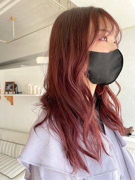 ティティーサッポロ(tity sapporo) 深みのあるピンクブラウンのシースルーバング
