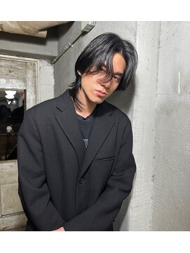 ロイジー(roijir) センターパート×メンズウルフ