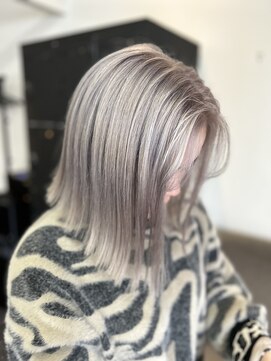 ヴィオラカラー(VIOLLA COLOR) ホワイトベージュ