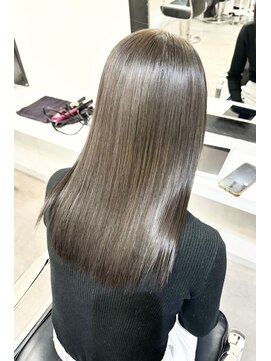 オフィーリア 【名古屋パルコ隣】ブリーチ毛対応どんどん綺麗になる髪質改善