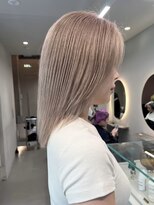 ソル ジングウマエ(SOL JINGUMAE)&nbsp;ミルクティーベージュヘーゼルベージュオリーブグレージュ顔周り