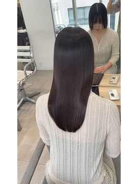 エラ(Ella) 初めてでも安心◎髪質改善カラー