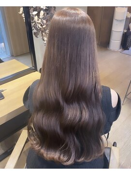 カリーナコークス 原宿 渋谷(Carina COKETH) ブリーチなしダブルカラーで叶うミルクティーブラウン