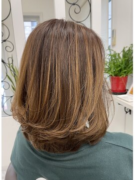 サロンドノア(Salon de NoA) ミディアムヘア