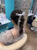 リエラ 新宿(RIERA)&nbsp;編み下ろしポニー