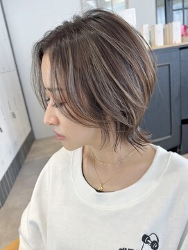 リアンバイアリュール(Lian by Allure) レイヤーカットハッシュカット髪質改善顔周り前髪ボブブリーチ