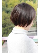 ビアージュ(Viage)&nbsp;【バッサリ切ってイメチェン】ショートボブスタイル