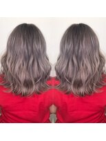 ヘアアンドビューティー クローバー(Hair&Beauty Clover) white lavender gray