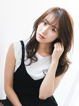 ヘアークリアー 草加 涼しげ小顔バングのゆるロング