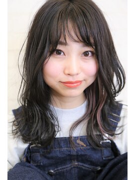 ヴィックス クリスタル(VIC’S crystal) 【VICS川口】ソフトレイヤーウルフカット＿イヤリングカラー