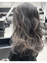 アライブ キチジョウジ(ALIVE Kichijoji)&nbsp;【ALIVE吉祥寺】グレージュエアタッチバレイヤージュカラー