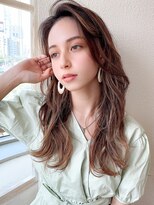 アフロート ディル(AFLOAT D'L)&nbsp;大人かわいいひし形シルエット ショコラグレージュ 外ハネ 小顔