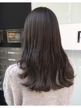 コレット ギンザ(Collet Ginza) ブリーチなし × ラベンダーグレー Hair Design Collet Ginza