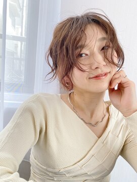 イロ(iro.) ショートボブ