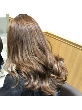 ビスコヘアー(BISCO hair) 上品に見える♪大人ハイライト