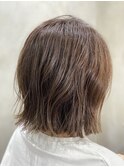 柔らかい質感の切りっぱなしスタイル