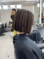 イキ 表参道(iki omotesando)&nbsp;モード/無造作ウェーブ/大人ガーリー[表参道駅]