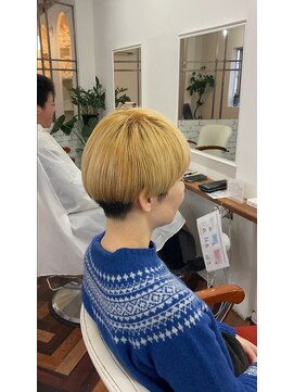 ヘアーアンドメイクアップモパ ハイトーンbob