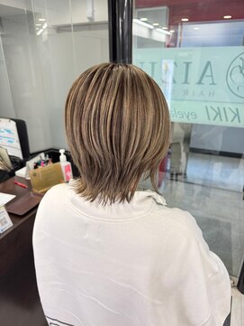 アイズ 本厚木(AIZU) 白髪ぼかしハイライト ミルクティーベージュ