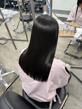 トゥエル バイ ディプティモイラ(tuelu by dipty MOILA) 高濃度水素ミネコラトリートメント