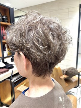 ピークアブー アヴェダ 池袋東武(PEEK-A-BOO AVEDA) カーリーショート