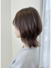 クローバー(clover)&nbsp;レイヤーボブ×ミントベージュ