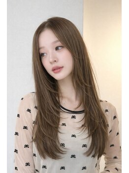 ソズ(SOZ)の写真/髪質改善縮毛矯正&ブリーチ得意サロンです。パキッとしすぎない柔らかい質感が今のトレンド◎呉市 広