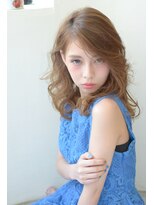 ビッケ(Vicke)&nbsp;【Vicke渋谷】かきあげる前髪のエフォートレスウェーブ