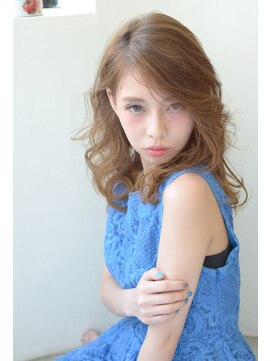 ビッケ(Vicke) 【Vicke渋谷】かきあげる前髪のエフォートレスウェーブ