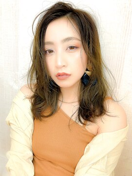 ニクス フリー ウエストバーン(nix free WB) リラクシーなセミロング/無造作なウェットな質感