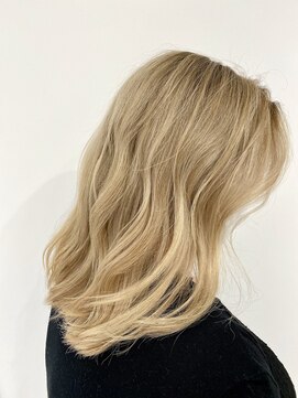 エアー 横浜(AIR) 【リアル外国人風！？】憧れのブロンドヘアーに！