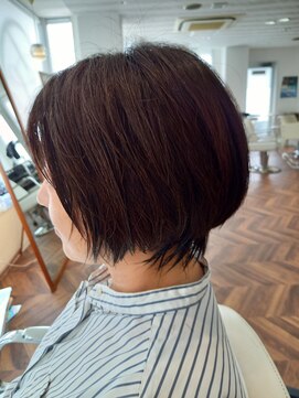 レリビー アウラ(LELiBE_'aula) ショートヘアスタイル