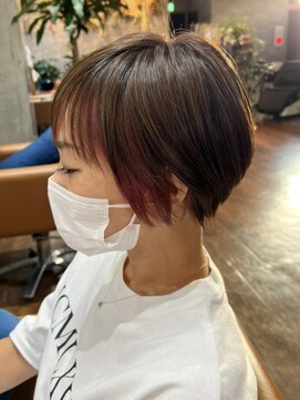 ロダット 横浜(LODAT by little) ショートボブ×インナーカラー【LODAT横浜】