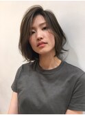 くすみベージュ&ミディアム