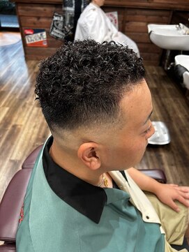 ヒカリ バイ イサミ 西川口(Hikari by ISAMI) メンズカット×メンズパーマ/メンズサロン/ツイストスパイラル