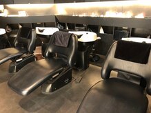 ピアレス イオンモール大阪ドームシティ店(PEERLESS)の雰囲気（落ち着いた空間での、気持ちいいシャンプーをお楽しみください☆）
