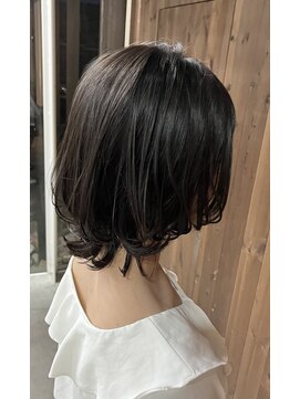ヘアーアンドエステティック ヴェリス(hair&esthetic Velis) 【Velis】ゆるふわレイヤーウルフボブ