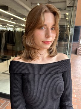 ノラ ヘアーサロン(NORA HAIR SALON) 【大久保】ワンカールセンターパートレイヤーカット