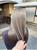 ホワイトミルクベージュ