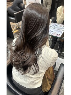 ビグディーサロン(BIGOUDI SALON) 暗髪で透明感♪大人かわいい上品レイヤーカット