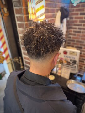 バレス 田町(BALES) スキンフェードツイストスパイラル