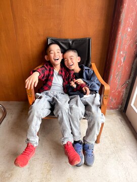 ヤー(YAH) キッズカット