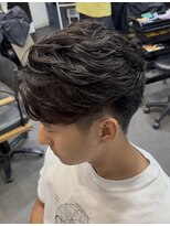 サロン ド ロイ(Salon de Roi)&nbsp;束感ショートフェザーパーマ神戸フェザーショート神戸センター