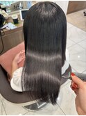 半年ぶりの艶髪縮毛矯正