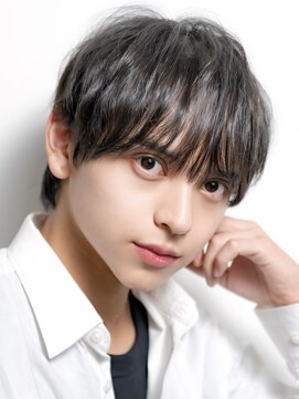 シド 表参道(s.i.d) シースルーマッシュ×ナチュラルメンズメイク