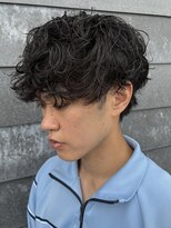 ヒュイル バイ ニアウ(Hwyl by Niau)&nbsp;メンズマッシュシャドウパーマスパイラルパーマニュアンスパーマ