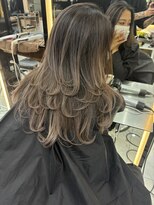 ラピス 渋谷本店(Lapis)&nbsp;レイヤーカット、バレイヤージュ、デザインカラー