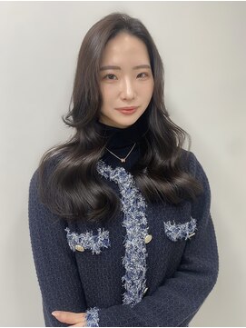 リズ(Lizz) 艶カラー、透明感カラー