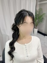ヘアーメイクサロンアール(hair make salon R)&nbsp;サイドお団子ポニーテール